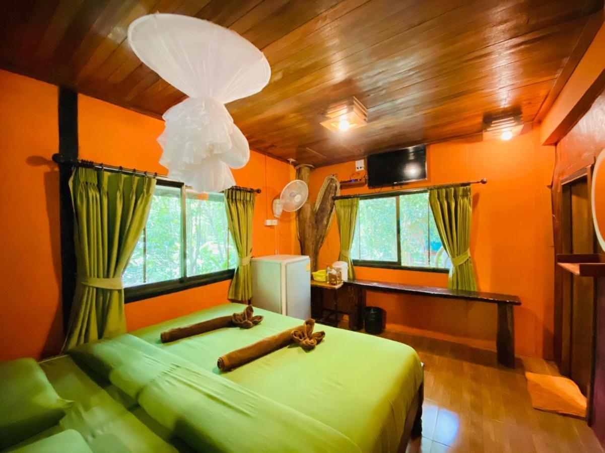 Khao Sok Tree House Resort Khao Sok National Park Esterno foto